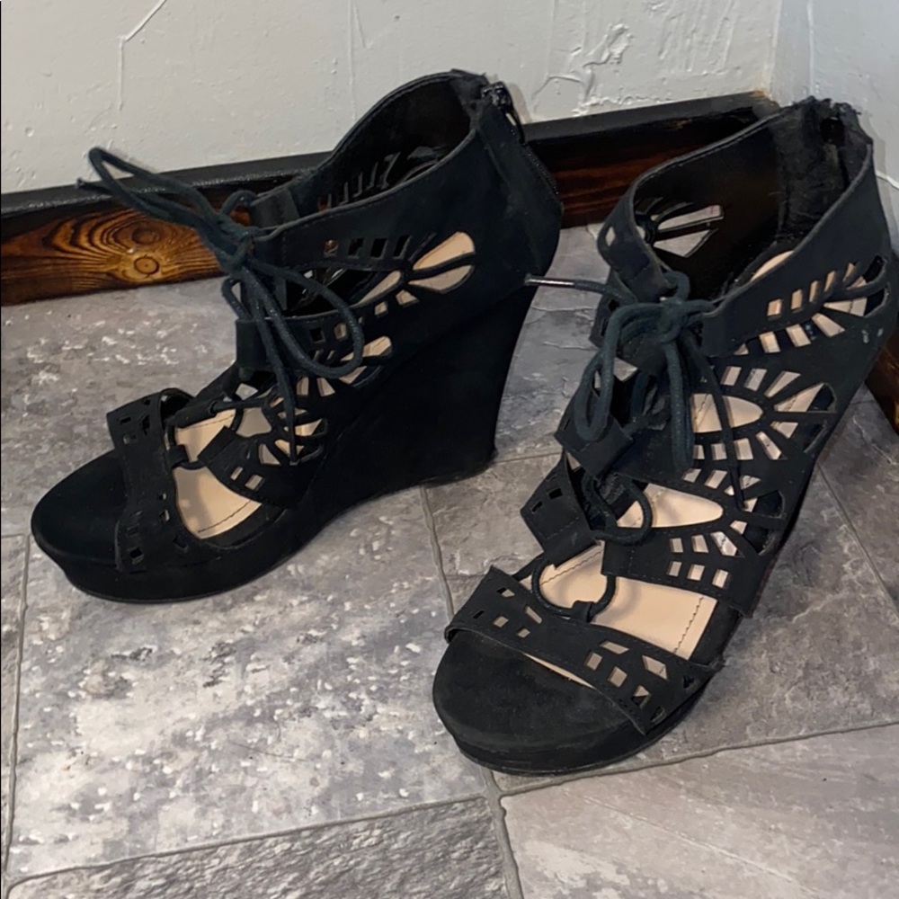 Strapy Velvet Wedges